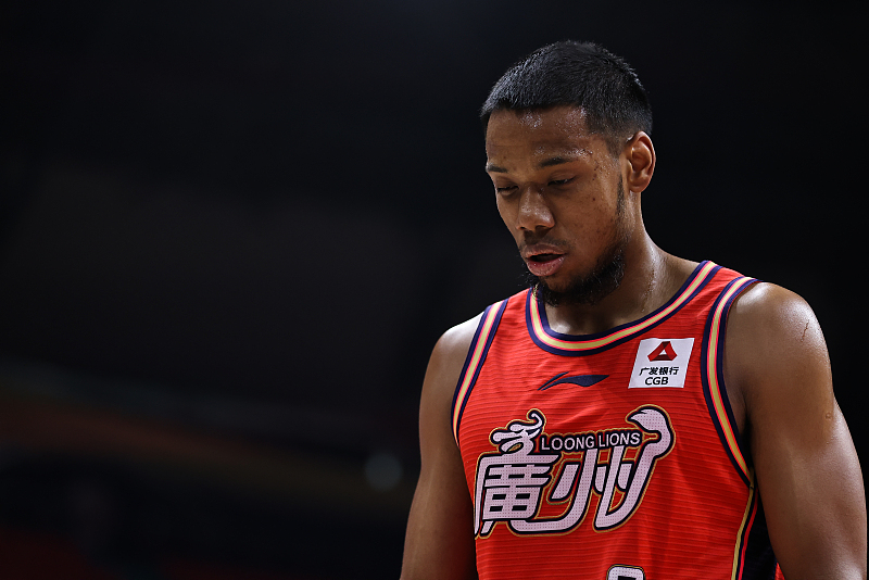 转折点！广州队战术微调，社区盾集结日攻防权衡，媒体盛赞，训练强度明显提升的简单介绍